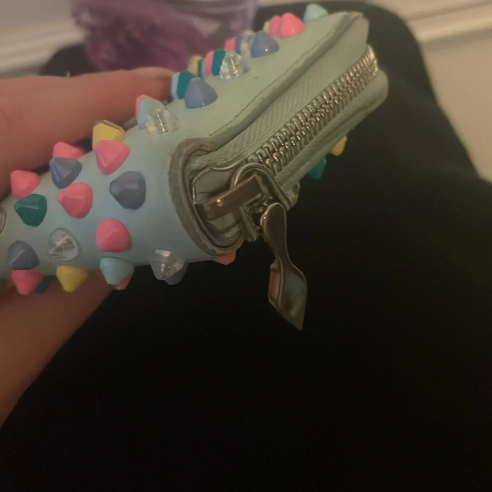 Christian Louboutin Mint Leather Wallet - Picture 8 of 10